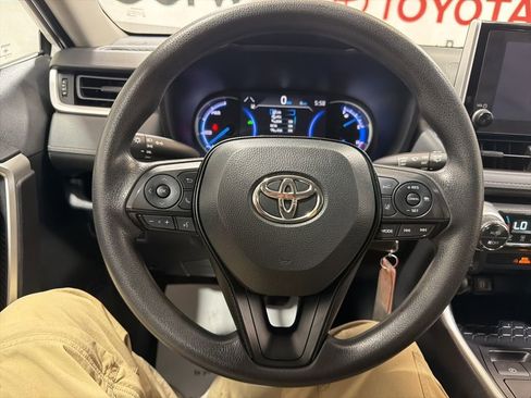 Used 2024 Toyota RAV4 LE image 28