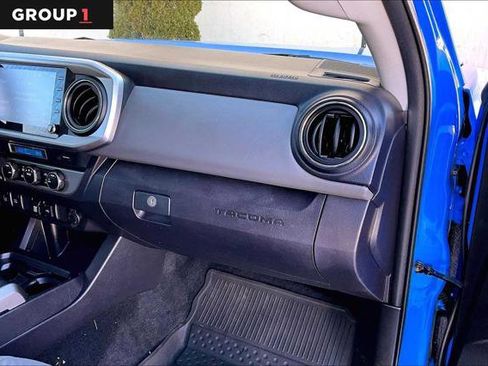 Certified 2021 Toyota Tacoma SR5 w/ Technology Package image 18