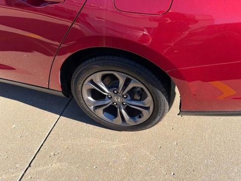 Certified 2024 Honda Accord EX image 5