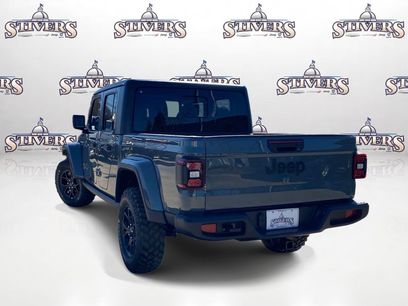 New 2026 Jeep Gladiator Sport