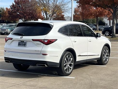 Certified 2024 Acura MDX SH-AWD w/ Technology Package image 4