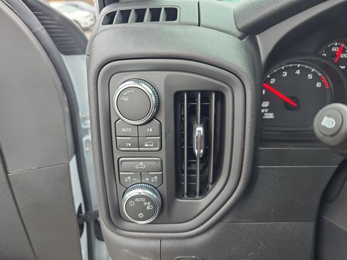 New 2026 GMC Sierra 1500 Pro image 15