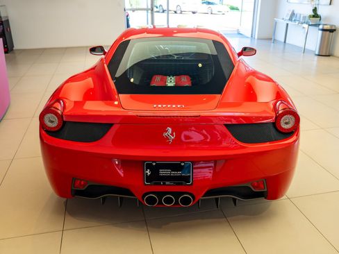Used 2011 Ferrari 458 Italia Coupe RWD image 5