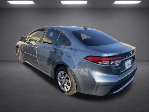 Used 2020 Toyota Corolla LE FWD image 20