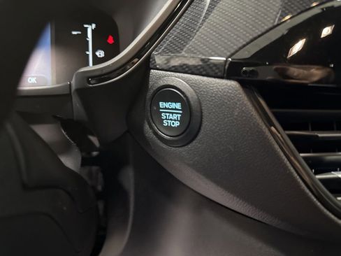 Used 2025 Ford Escape ST-Line FWD image 29