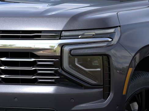New 2026 Chevrolet Suburban Premier AWD/4WD image 34