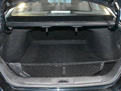 Certified 2022 Nissan Sentra SR w/ Midnight Edition image 28