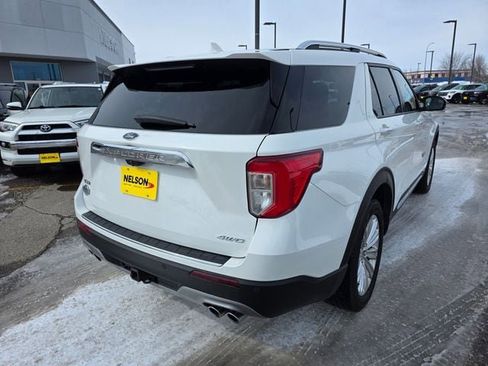 Used 2021 Ford Explorer King Ranch w/ Premium Technology Package image 9