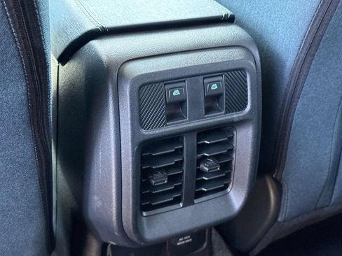 Certified 2025 Ford Bronco Heritage Edition AWD/4WD image 13