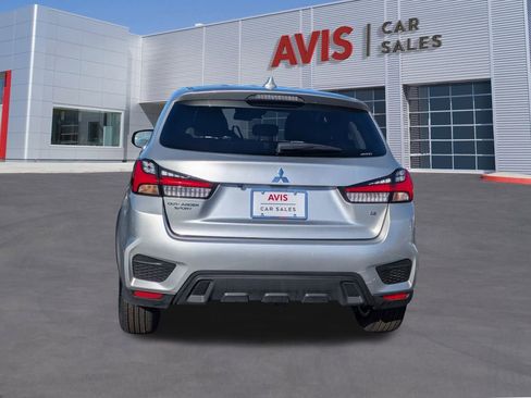 Used 2025 Mitsubishi Outlander Sport ES image 7