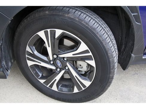 Certified 2026 Subaru Crosstrek 2.5i Premium AWD/4WD image 28