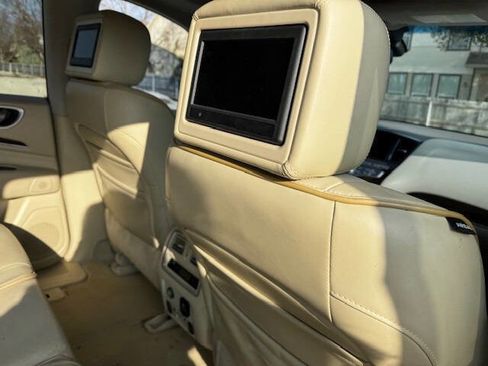 Used 2013 INFINITI JX35 AWD w/ Premium Pkg image 19