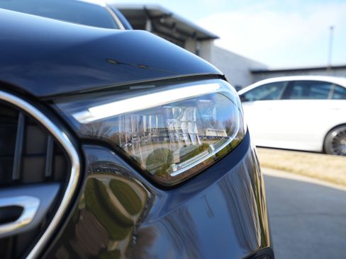 New 2026 Mercedes-Benz GLC 300 4MATIC image 12