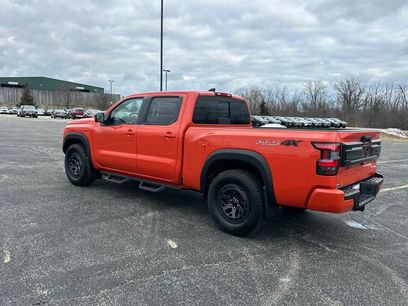 New 2025 Nissan Frontier PRO-4X w/ Pro Convenience Package