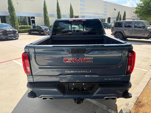 Used 2024 GMC Sierra 1500 Denali AWD/4WD image 5