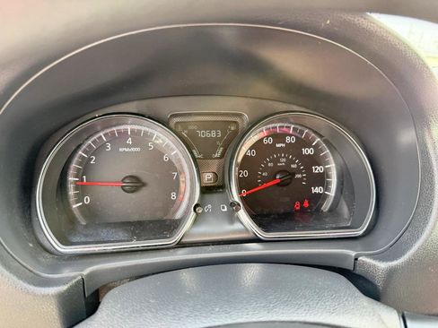 Used 2019 Nissan Versa SV image 17