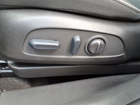 Used 2023 Chevrolet TrailBlazer LT w/ Convenience Package image 13