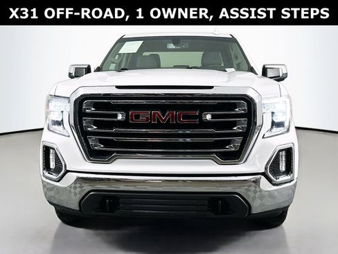 Used 2022 GMC Sierra 1500 SLT image 2