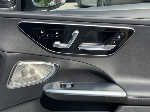 Used 2024 Mercedes-Benz C 300 Sedan image 15