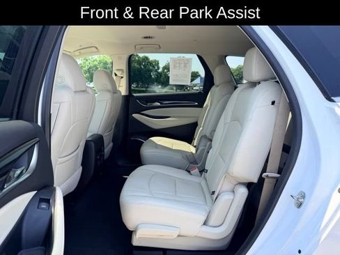 Certified 2023 Buick Enclave Essence AWD/4WD image 9