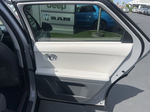 Used 2024 Hyundai Ioniq 5 SE RWD image 44