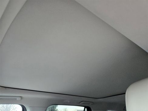 Used 2023 Ford Expedition Limited image 14