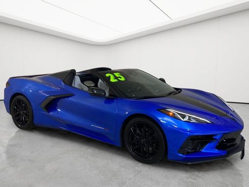 Used 2025 Chevrolet Corvette Stingray Preferred Conv RWD image 58