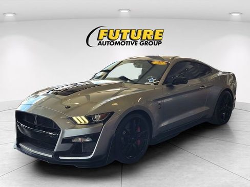 Certified 2020 Ford Mustang Shelby GT500 w/ Technology Package RWD image 1
