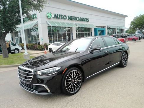 Used 2022 Mercedes-Benz S 580 4MATIC Sedan image 1