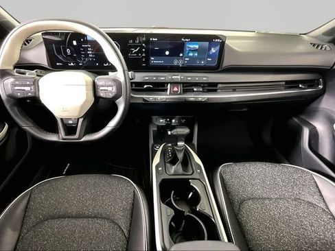 Used 2025 Kia K4 GT-Line w/ GT-Line Sunroof Package FWD image 7