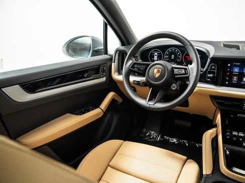 New 2026 Porsche Cayenne AWD/4WD image 21