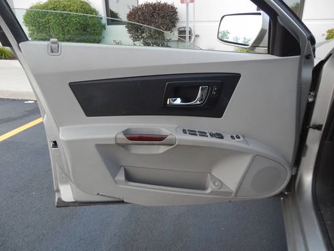 Used 2007 Cadillac CTS 3.6 RWD image 25