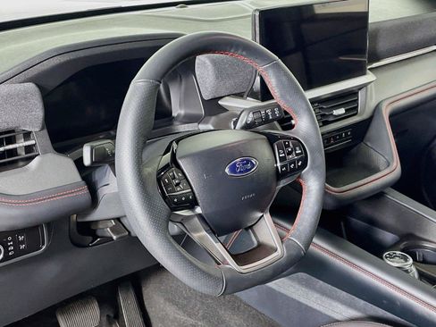 Used 2026 Ford Explorer ST-Line AWD/4WD image 18