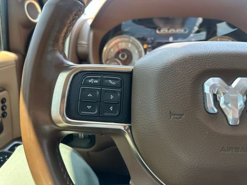 Used 2022 RAM 2500 Limited AWD/4WD image 46