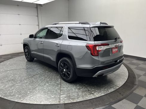 Certified 2023 GMC Acadia SLE w/ Driver Convenience Package FWD image 2