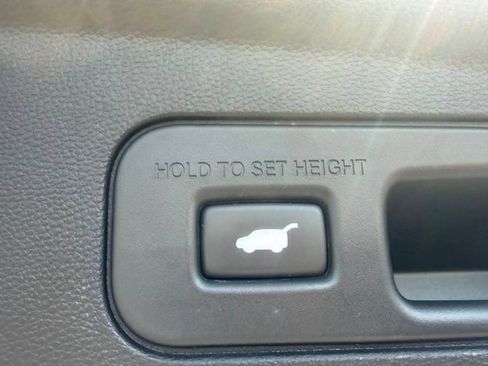Used 2022 Acura MDX A-Spec AWD/4WD image 8