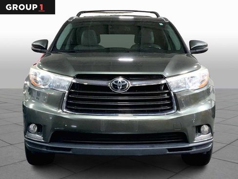 Used 2016 Toyota Highlander Limited Platinum image 3