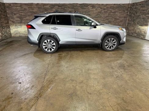 Used 2023 Toyota RAV4 XLE Premium AWD/4WD image 10