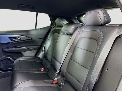 New 2026 Chevrolet Equinox EV LT image 23