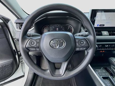 Used 2025 Toyota RAV4 XLE w/ Convenience Package FWD image 11