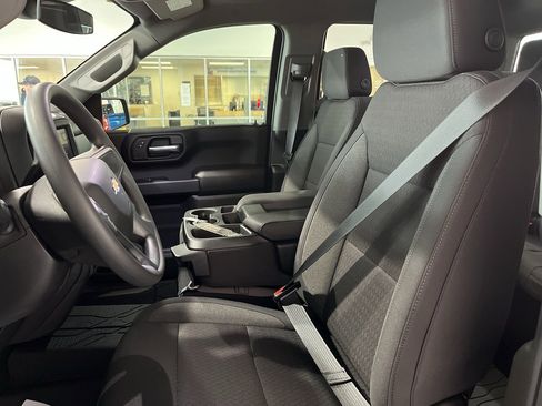 New 2026 Chevrolet Silverado 1500 Custom RWD image 12