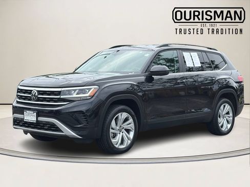 Certified 2023 Volkswagen Atlas SE FWD image 2