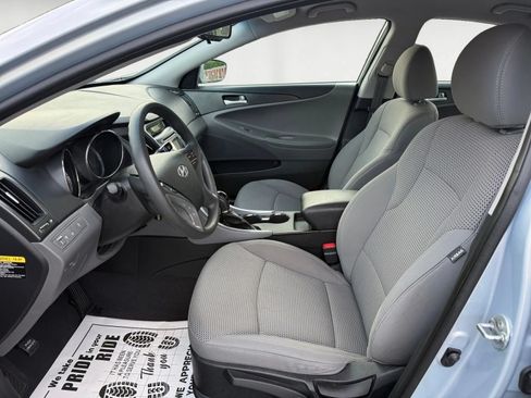 Used 2012 Hyundai Sonata GLS FWD image 9
