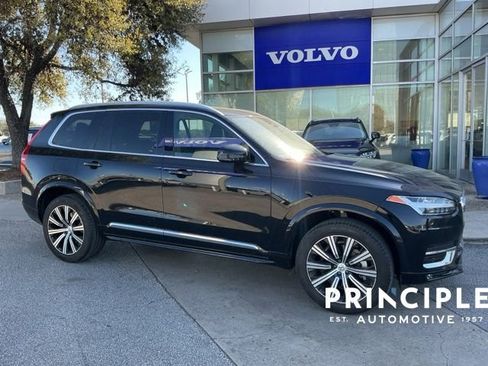 Used 2024 Volvo XC90 B5 Core image 3