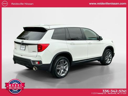 Used 2023 Honda Passport EX-L image 6