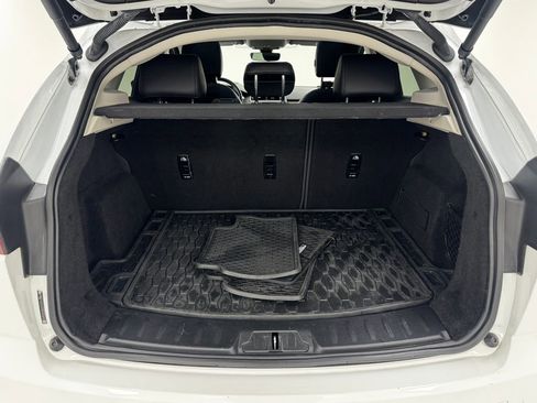 Used 2020 Jaguar E-PACE image 37