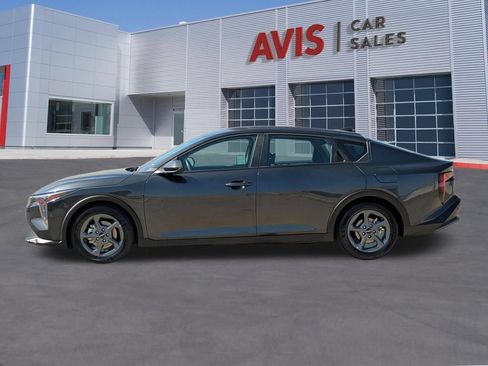 Used 2025 Kia K4 FWD image 10