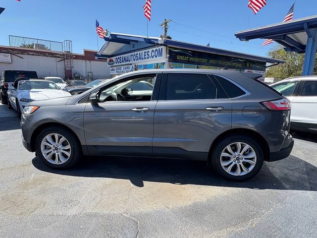 Used 2022 Ford Edge Titanium AWD/4WD image 12