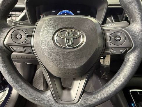 Used 2026 Toyota Corolla LE image 19