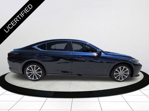 Certified 2021 Lexus ES 250 w/ Premium Package AWD/4WD image 4